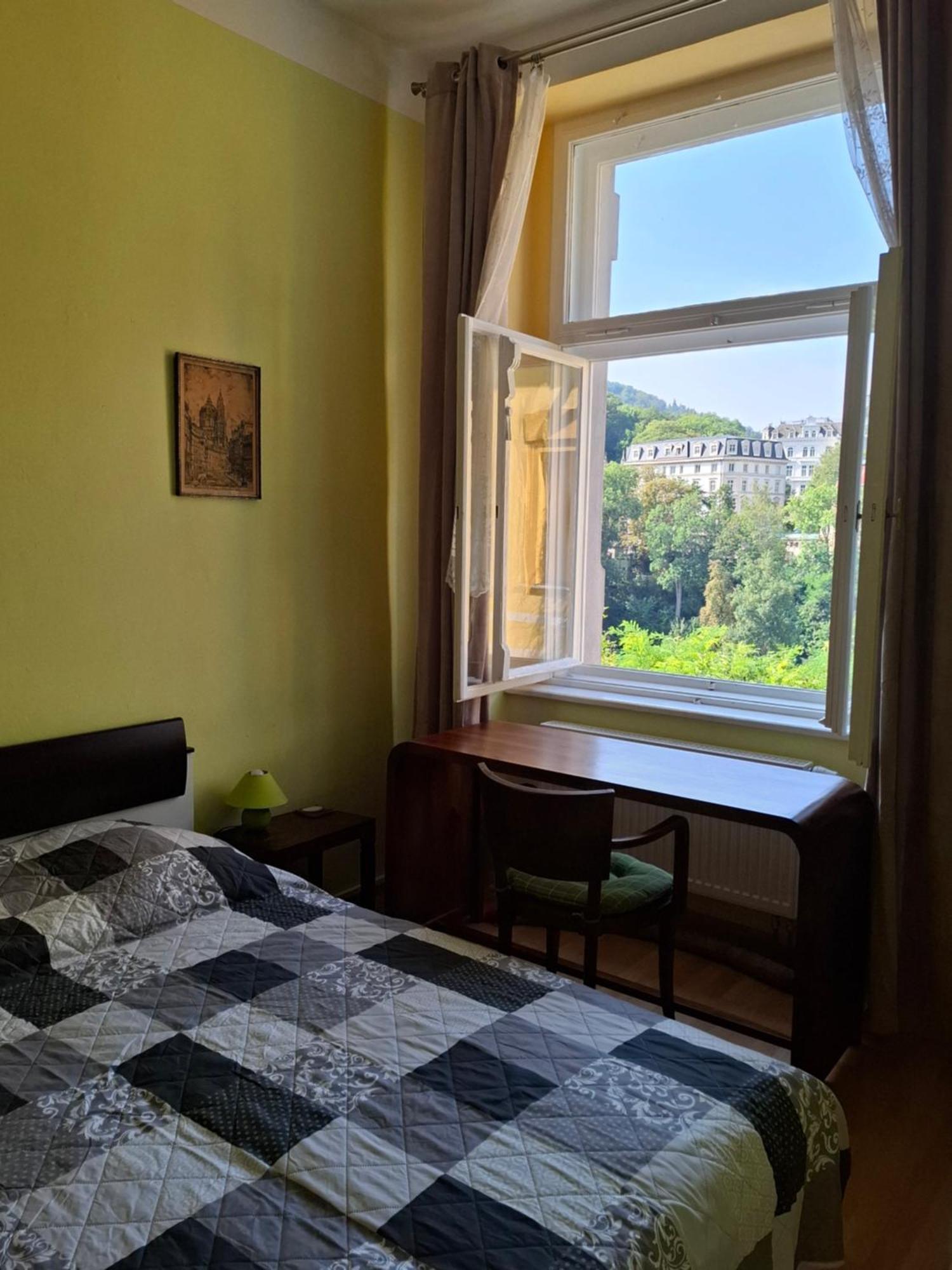 Apartment Fairy Tale Karlovy Vary Bagian luar foto