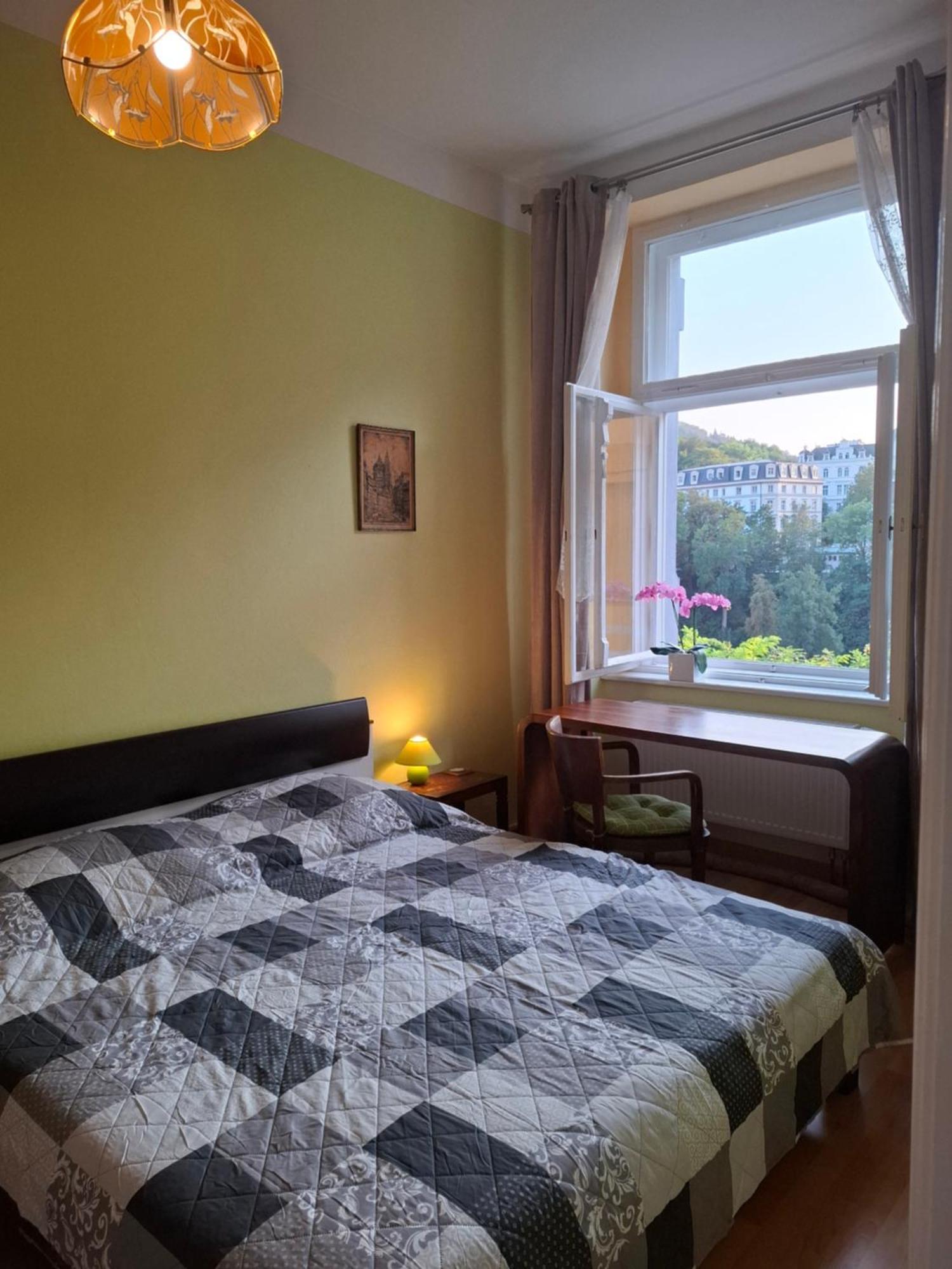 Apartment Fairy Tale Karlovy Vary Bagian luar foto