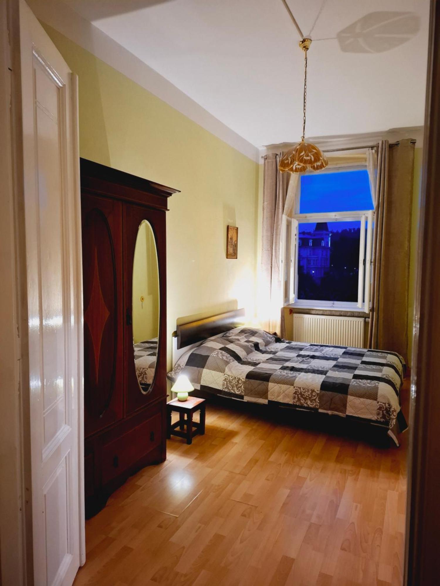 Apartment Fairy Tale Karlovy Vary Bagian luar foto